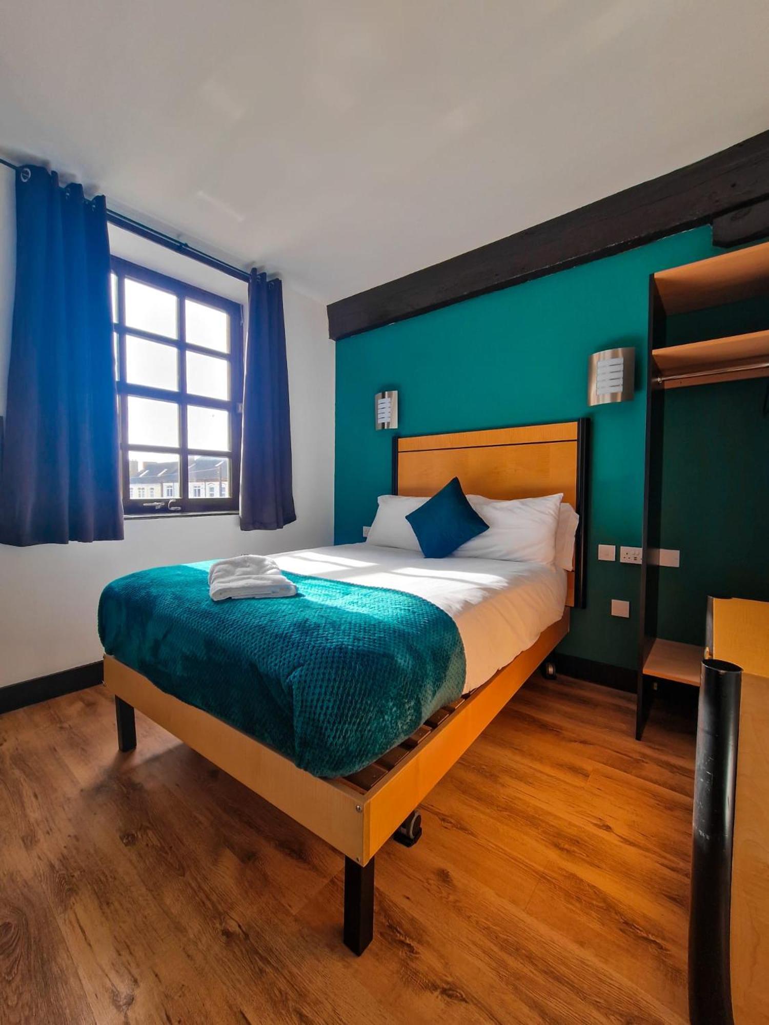 Cornmill Hotel كينغستون أبون هول المظهر الخارجي الصورة