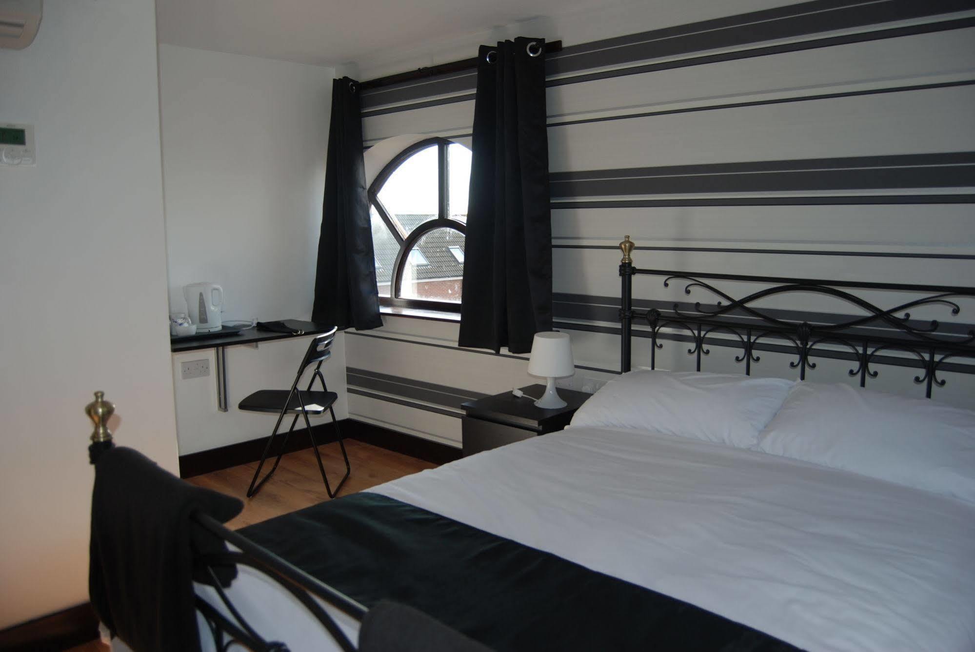 Cornmill Hotel كينغستون أبون هول المظهر الخارجي الصورة
